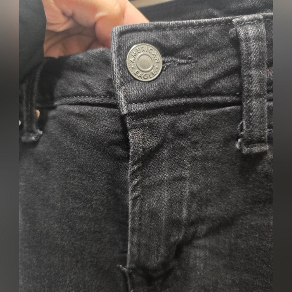 American Eagle Outfitters Men's Black Jeans - Picture 3 of 12